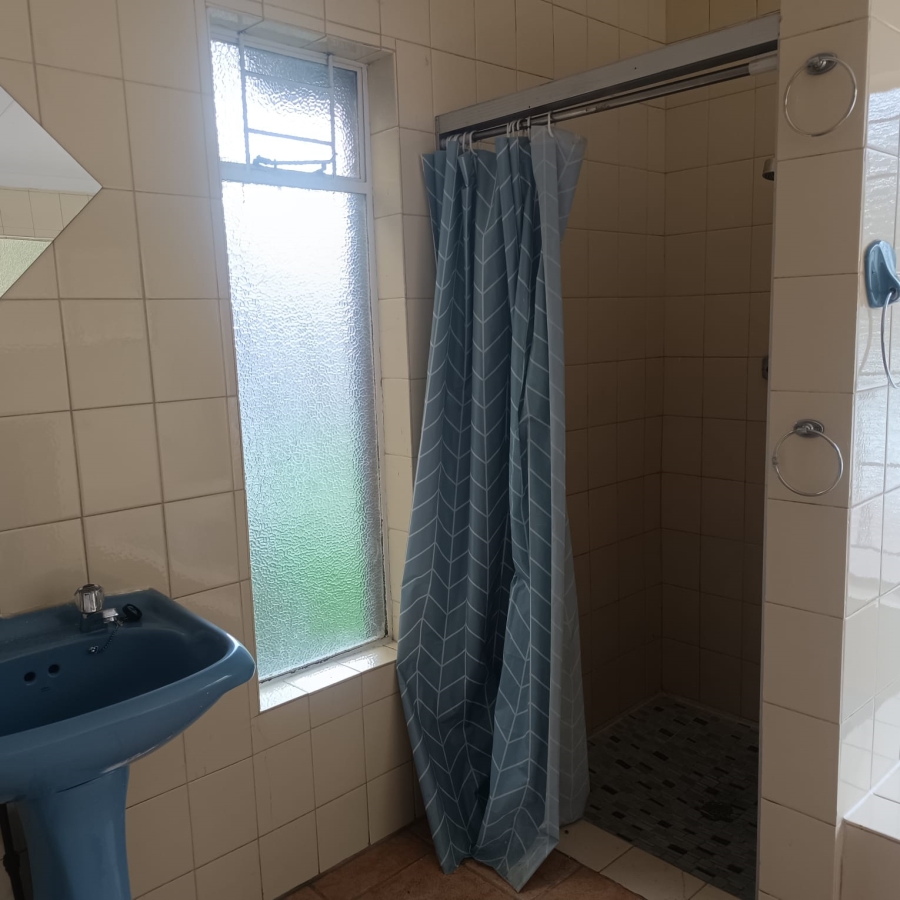 5 Bedroom Property for Sale in Sasolburg Free State